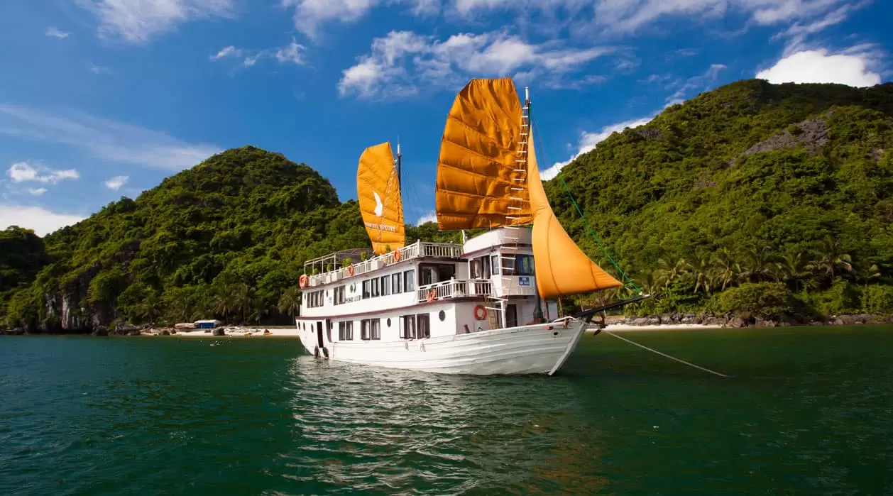 Explore Halong Bay’s Magic: A Luxurious Cruise with Halong Phoenix Cruiser